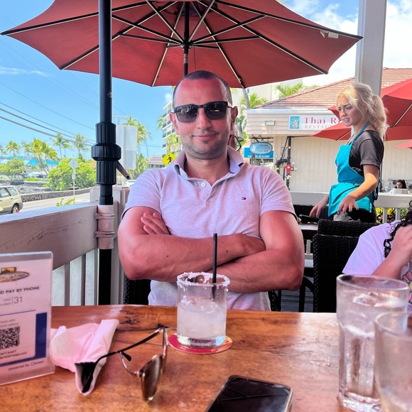 Meet your Posher, Hani - Picture 6 of 6